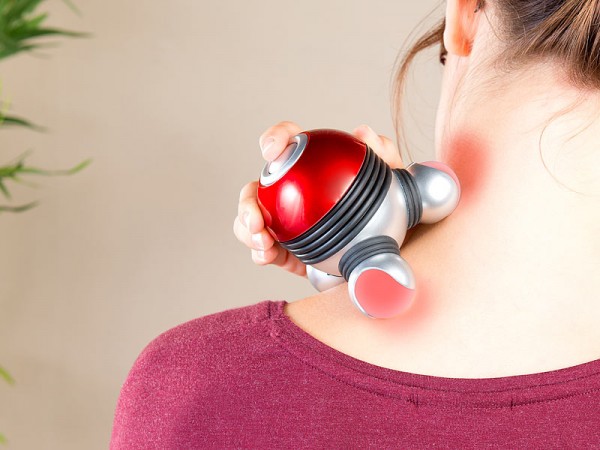 Atomo Massagegerät PRO mit LED bei ARIADNE